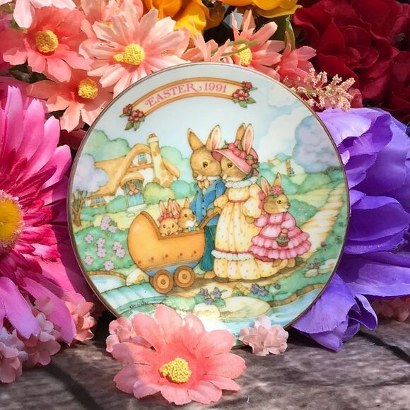 Easter Plate - Avon - Picture 1 of 7
